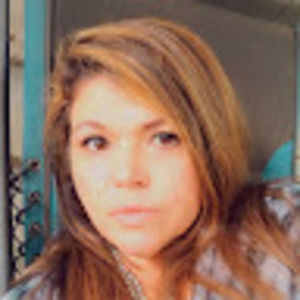 Meet your Posher, Courtney